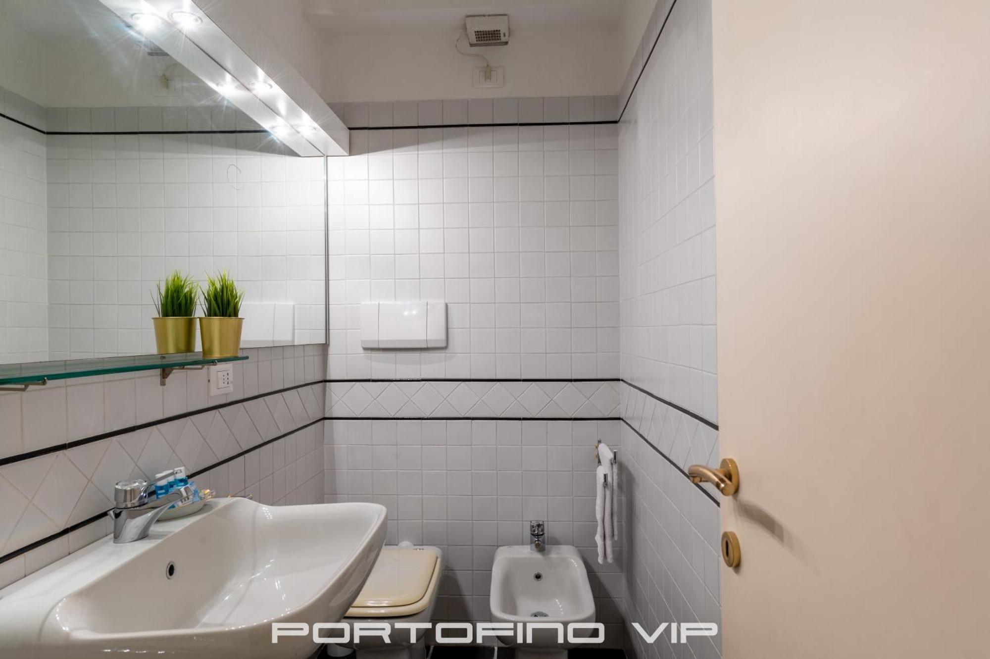 Your Window On Portofino By Portofinovip Luaran gambar