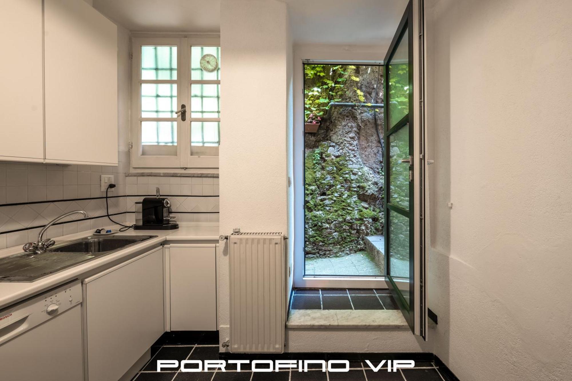 Your Window On Portofino By Portofinovip Luaran gambar